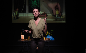 •Off 2026• "Le Silence de Claire Lagrange" Un théâtre d'objet qui interroge les failles des soins psychiatriques