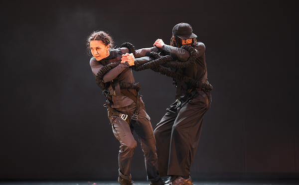 "Biben" et "Stuck", deux "couleurs" de chorégraphies animées par le même élan, dire ce que les mots ne peuvent…